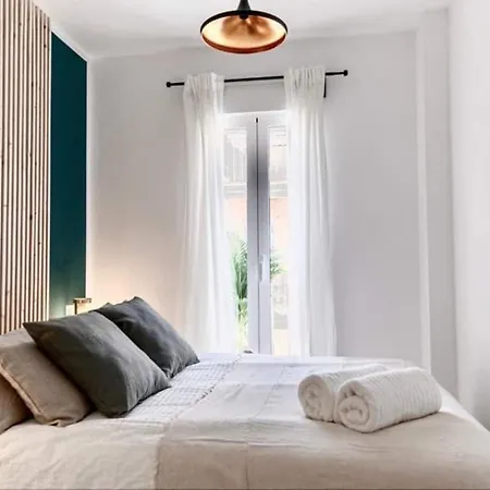 Casa Mariel * Малага